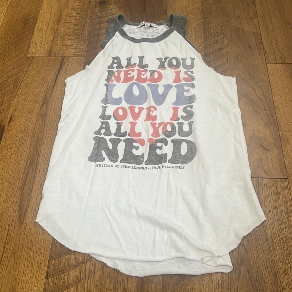 Junk Food Woman’s All You Need Is Love Tank Size XS